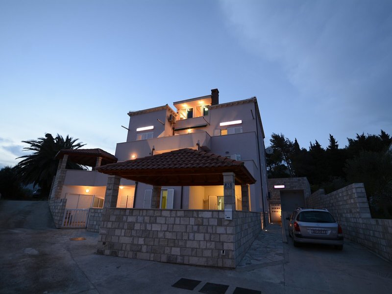 Villa Avantgarde 1
