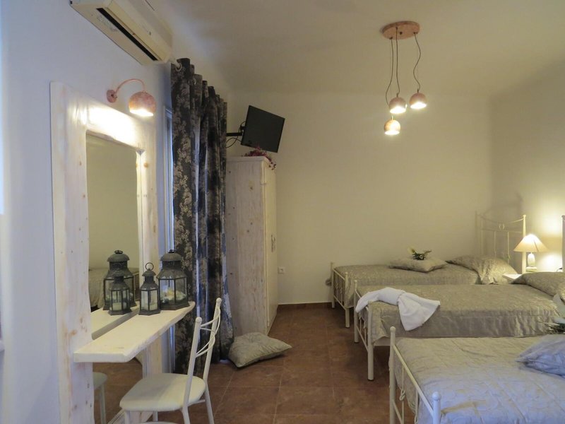 Villa Manos 37