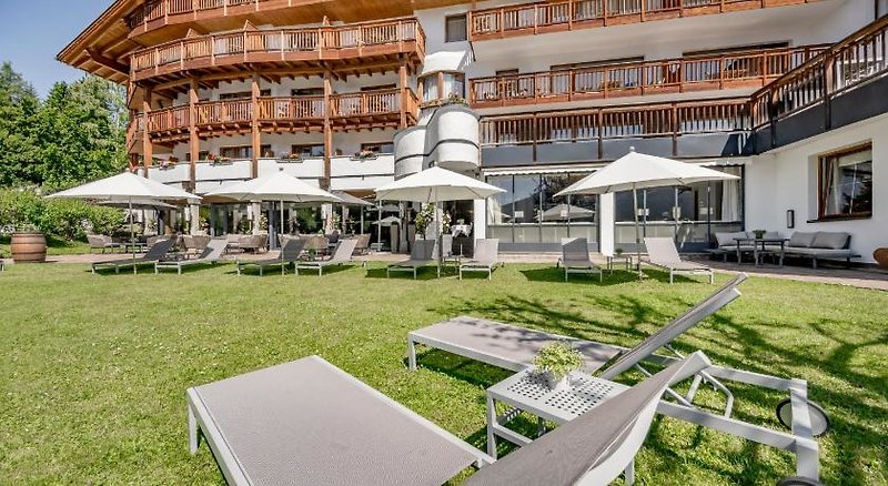 Natur Hotel Lärchenhof & Spa 1
