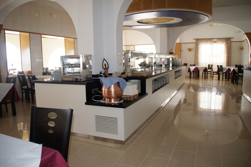 Roca Bella Hotel 11