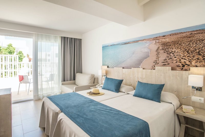 Hotel Voramar Formentera 10