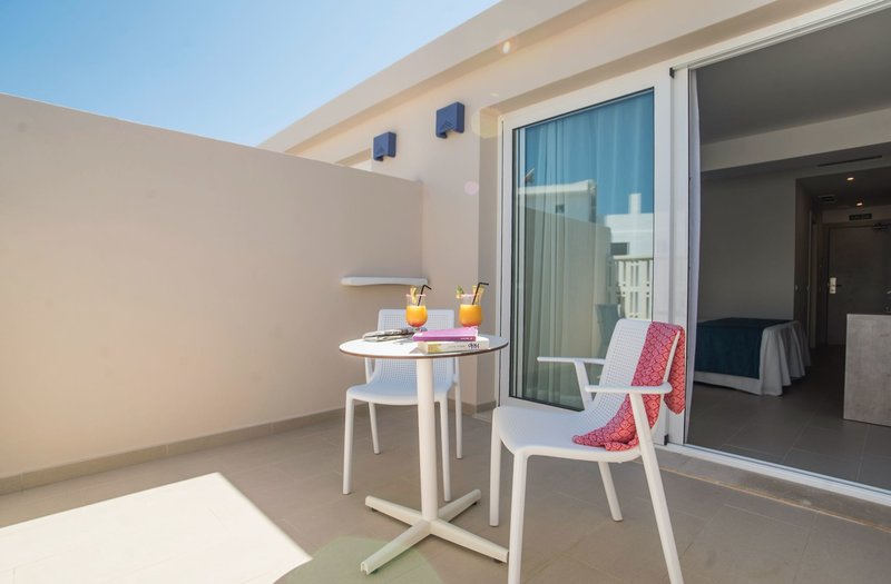 Hotel Voramar Formentera 11