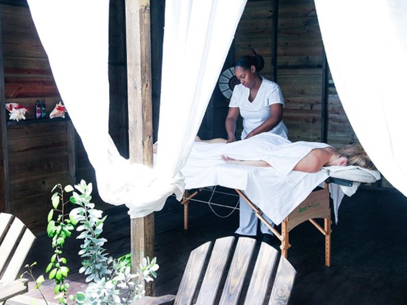 Keyonna Beach Resort 19