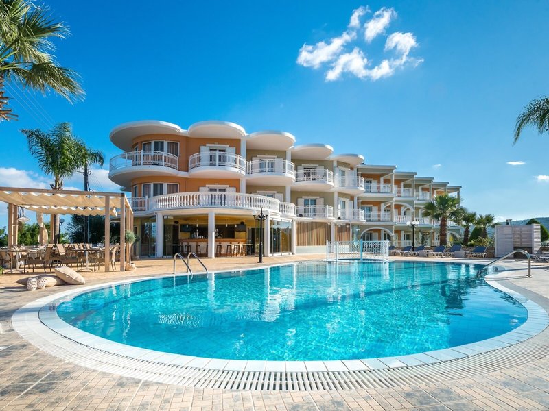 Arkadia Luxury Hotel Apartments 1