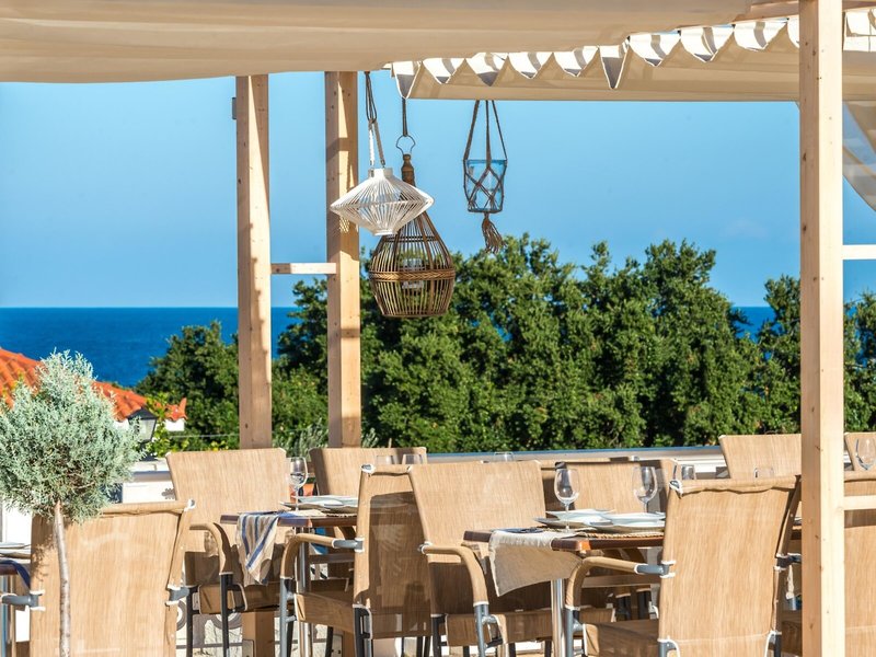 Arkadia Luxury Hotel Apartments 2