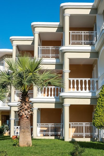 Arkadia Luxury Hotel Apartments 4