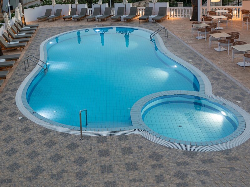 Arkadia Luxury Hotel Apartments 19