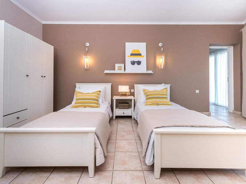 Arkadia Luxury Hotel Apartments 41