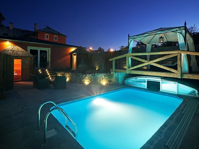 Pytloun Travel Hotel 6