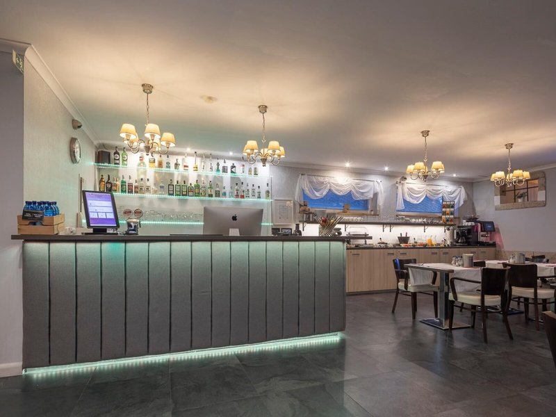 Pytloun Travel Hotel 10
