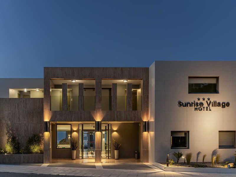 Sunrise Village Hotel 11