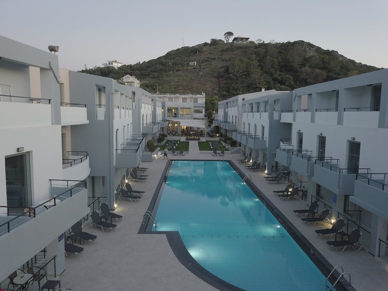Sunrise Village Hotel 18