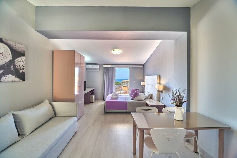 Sunrise Village Hotel 6