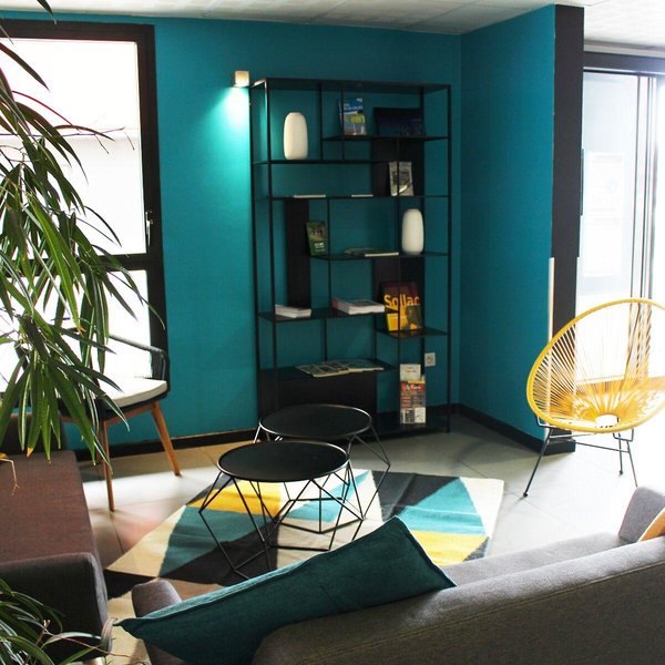 All Suites Appart Hôtel Dunkerque 4 - Room Example