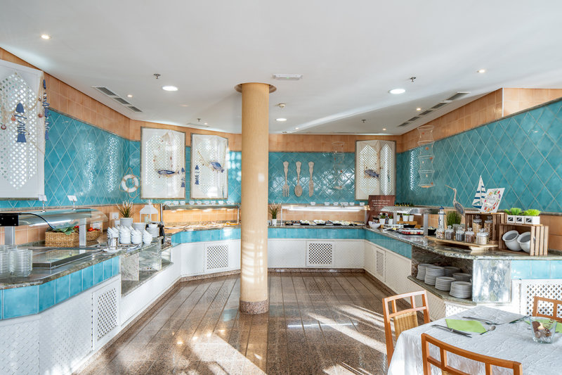 Hotel Esmeralda Maris by LIVVO 4