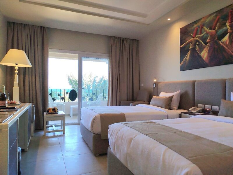 Sunny Days El Palacio Resort & Spa 44