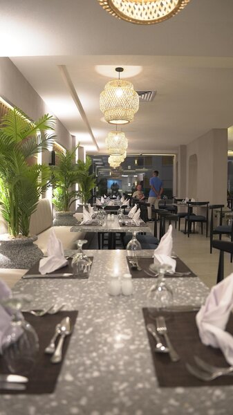 Sunny Days El Palacio Resort & Spa 18