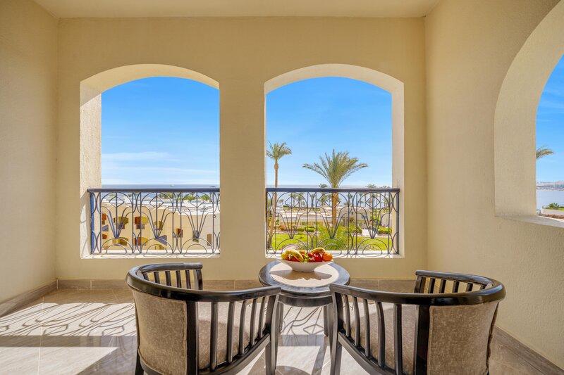 Grand Oasis Resort 10