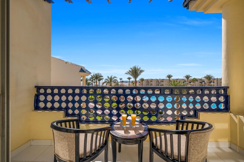Grand Oasis Resort 49
