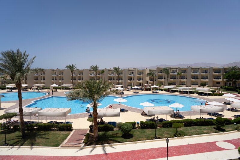 Grand Oasis Resort 46