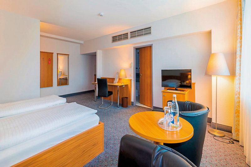 City Hotel am CCS 8