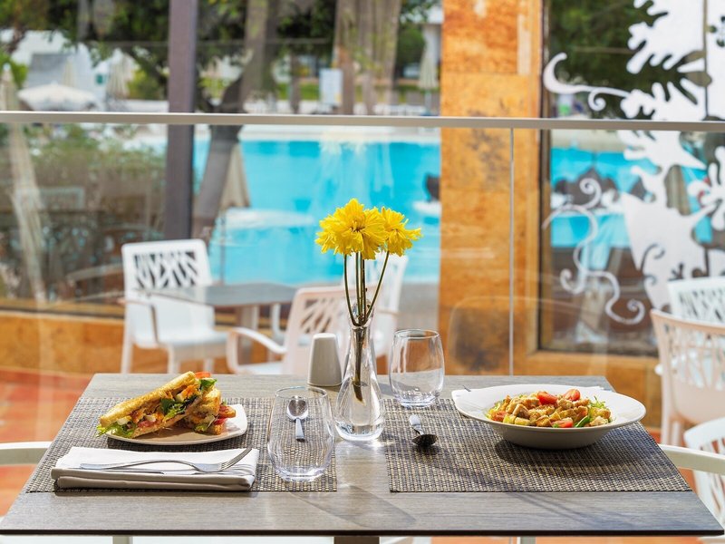 H10 Ocean Suites 28