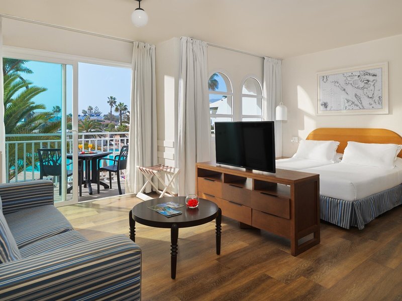 H10 Ocean Suites 42