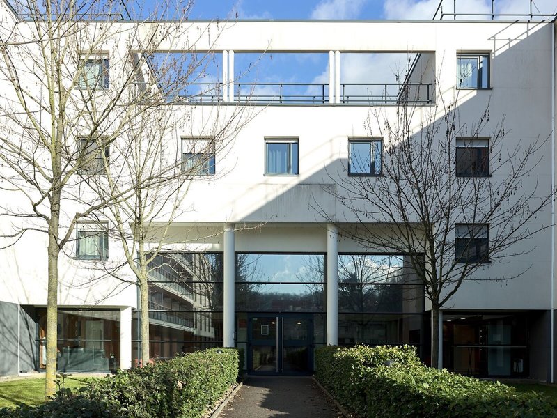 Zenitude Hotel-Residences Versailles Saint Cyr L Ecole 3