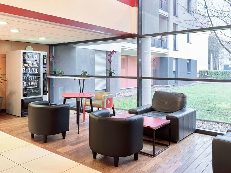 Zenitude Hotel-Residences Versailles Saint Cyr L Ecole 5