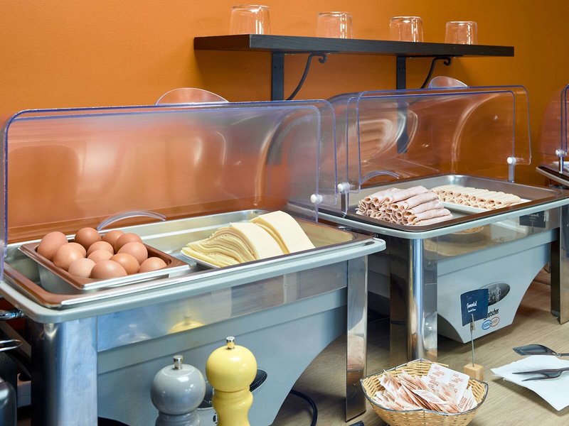 Zenitude Hotel-Residences Versailles Saint Cyr L Ecole 11