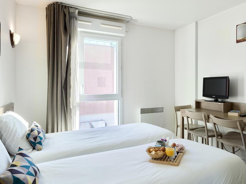 Zenitude Hotel-Residences Versailles Saint Cyr L Ecole 41