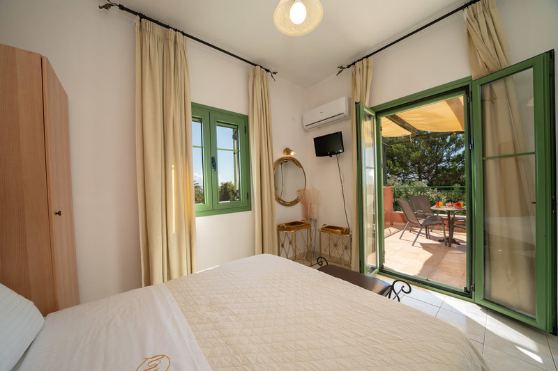 Monambeles Villas 18