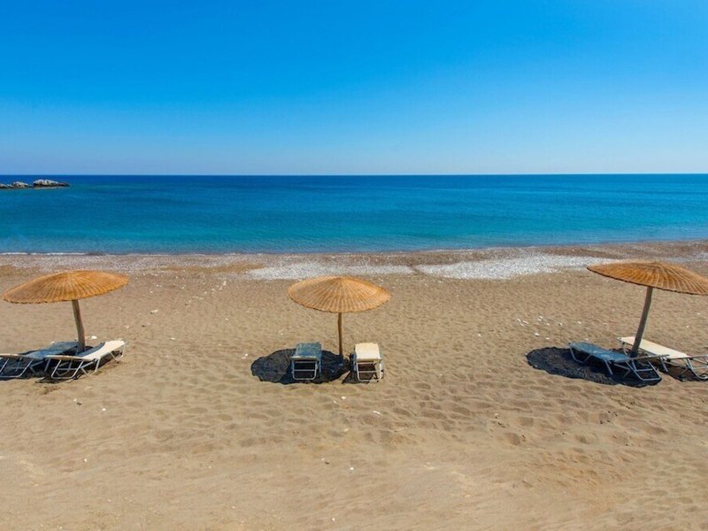 Horizon Line Villas 4 - Beach