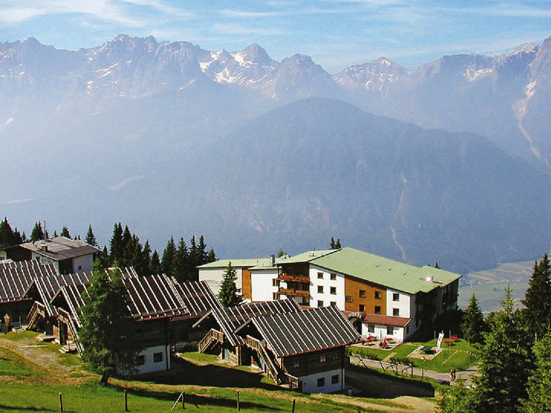 Sporthotel Hochlienz & Almdorf 2