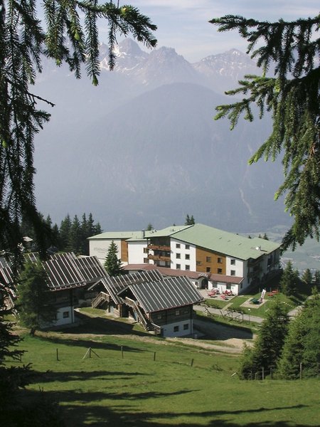 Sporthotel Hochlienz & Almdorf 4