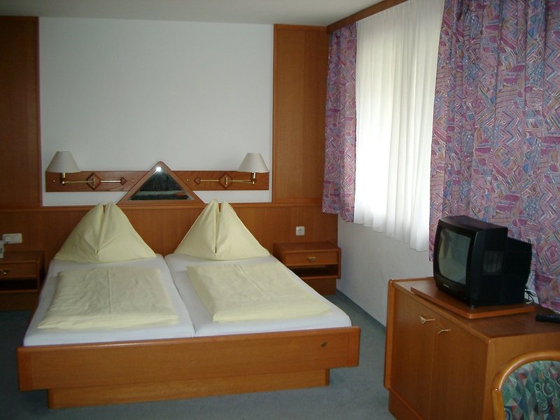 Sporthotel Hochlienz & Almdorf 18