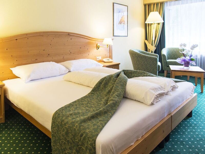 Hotel Alpenhof 10