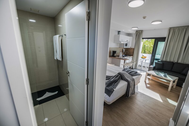 Bahía Calma Beach 17