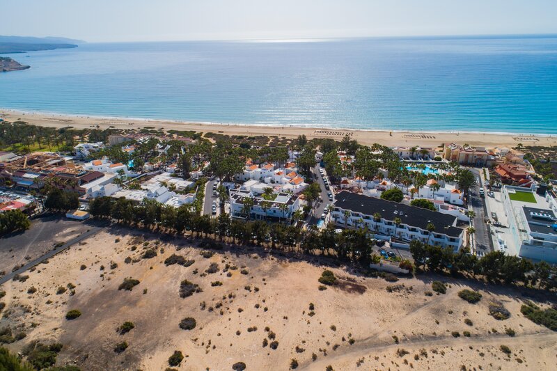 Bahia Calma Beach 5