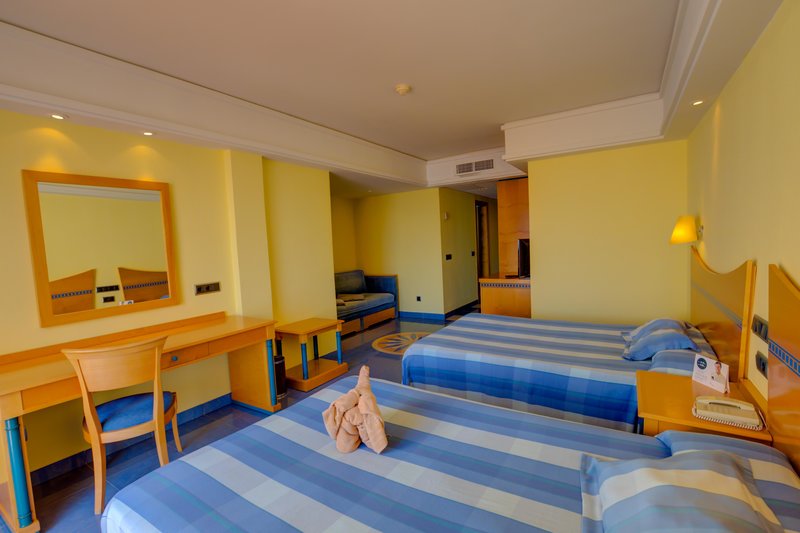 SBH Crystal Beach Hotel & Suites 12