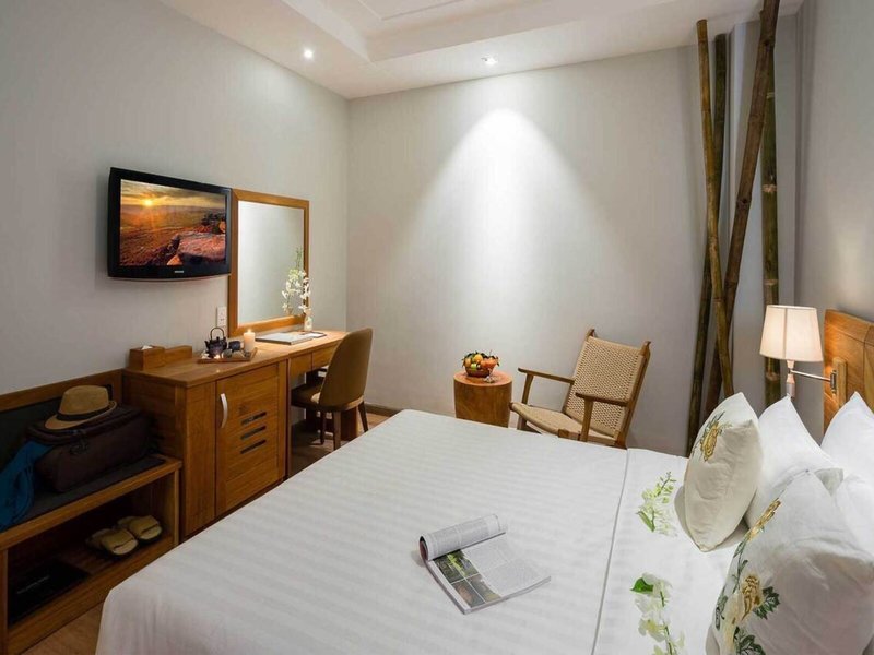 Sen Viet Hotel 18