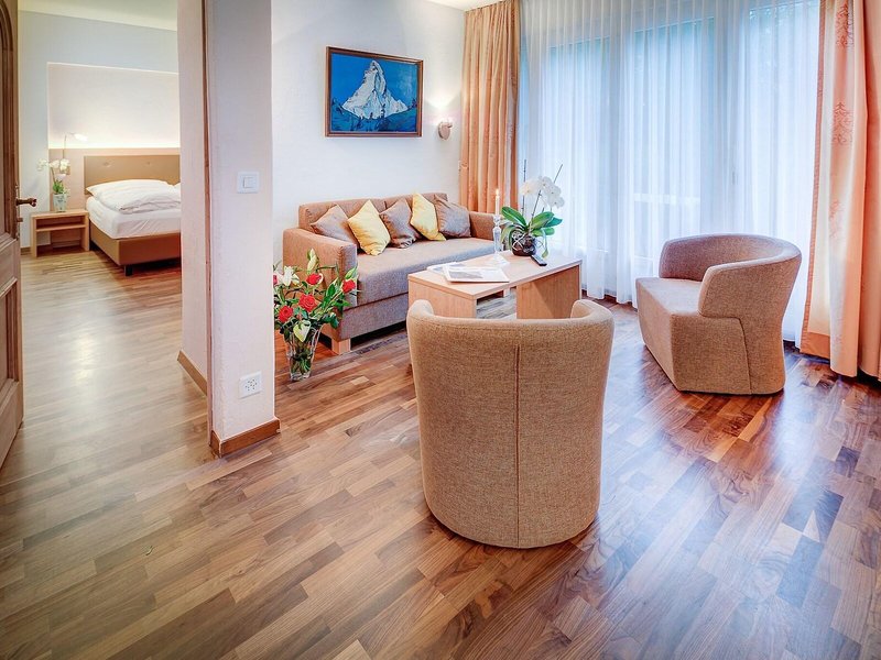 Alpen Resort Hotel  38