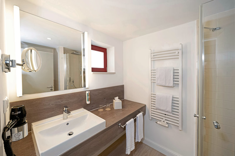 VILA VITA Anneliese Pohl Seedorf 43 - Bathroom Example