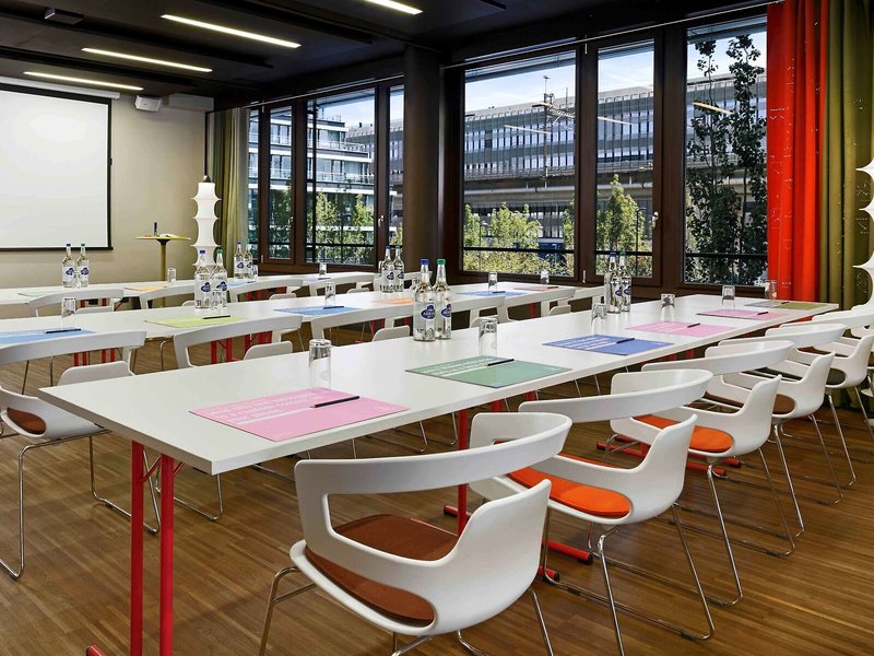 25hours Hotel Zürich West 12 - Restaurant