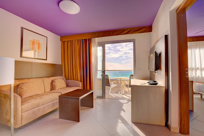 SBH Monica Beach Resort 17