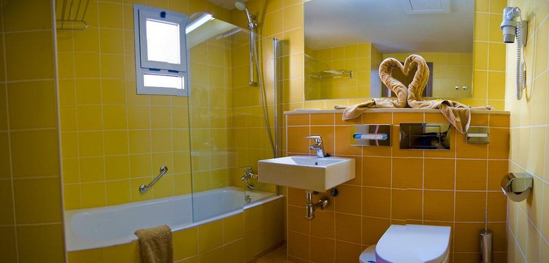 SBH Monica Beach Resort 19