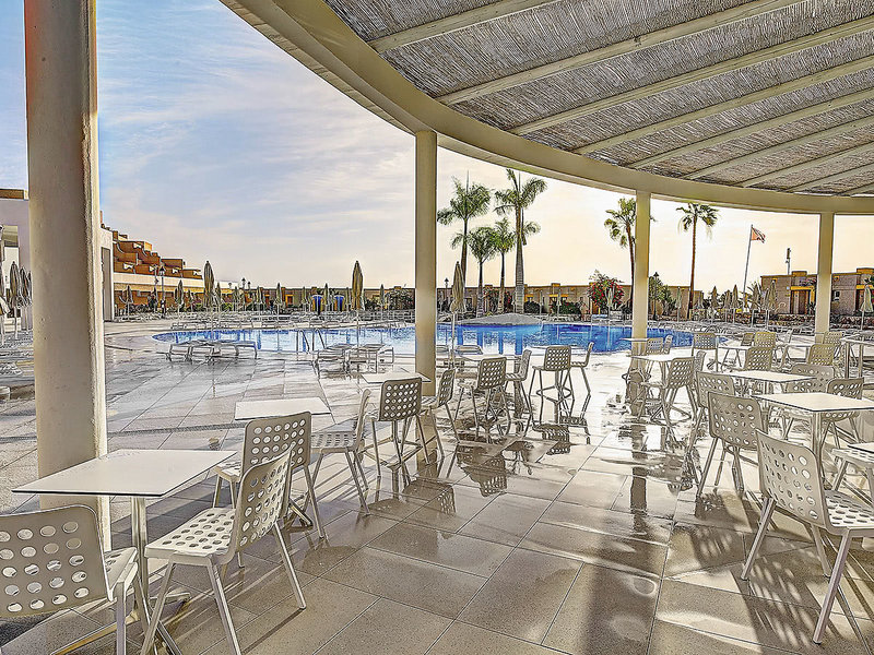 SBH Monica Beach Resort 7