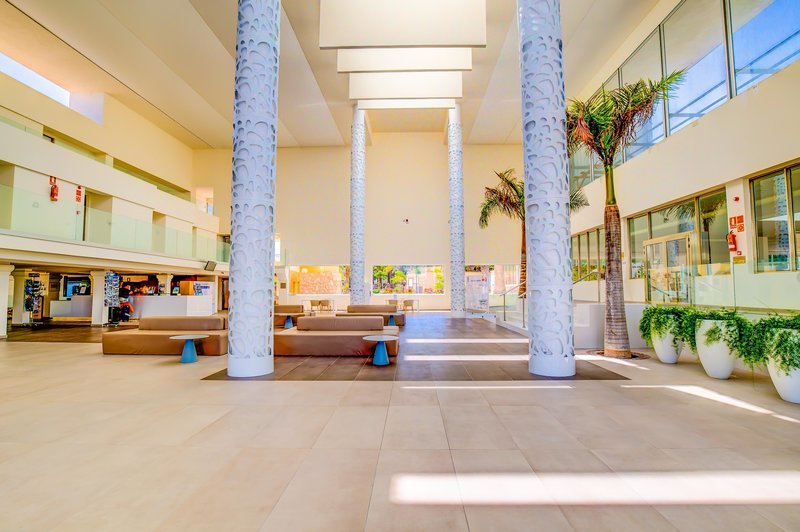 SBH Monica Beach Resort 15