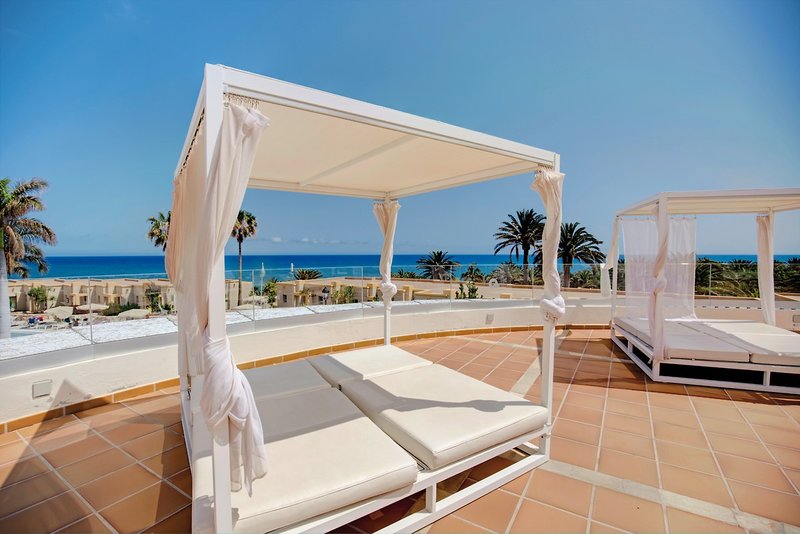 SBH Monica Beach Resort 5