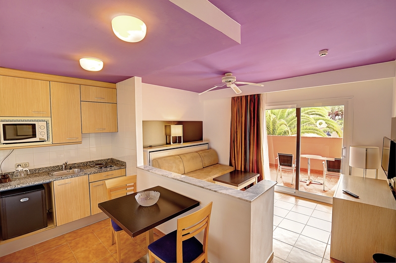 SBH Monica Beach Resort 22